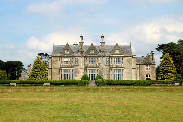 manor house